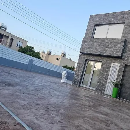 别墅 Lemon Tree House 拉纳卡