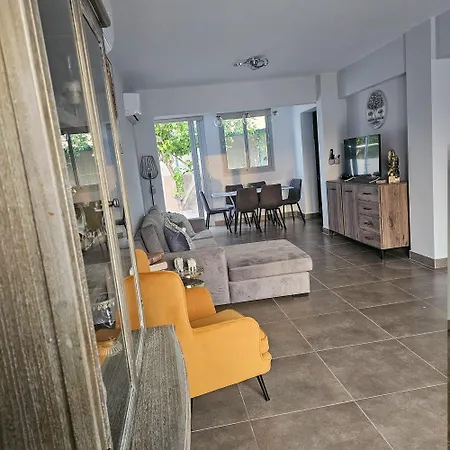 Villa Lemon Tree House