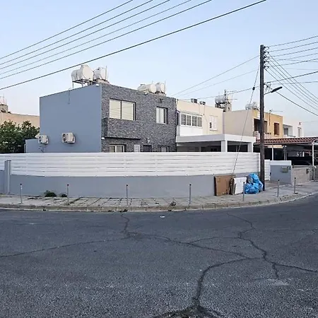 Lemon Tree House Βίλα
